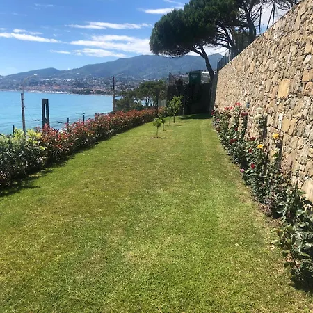 Apartamento Moderno Vista Mare *
